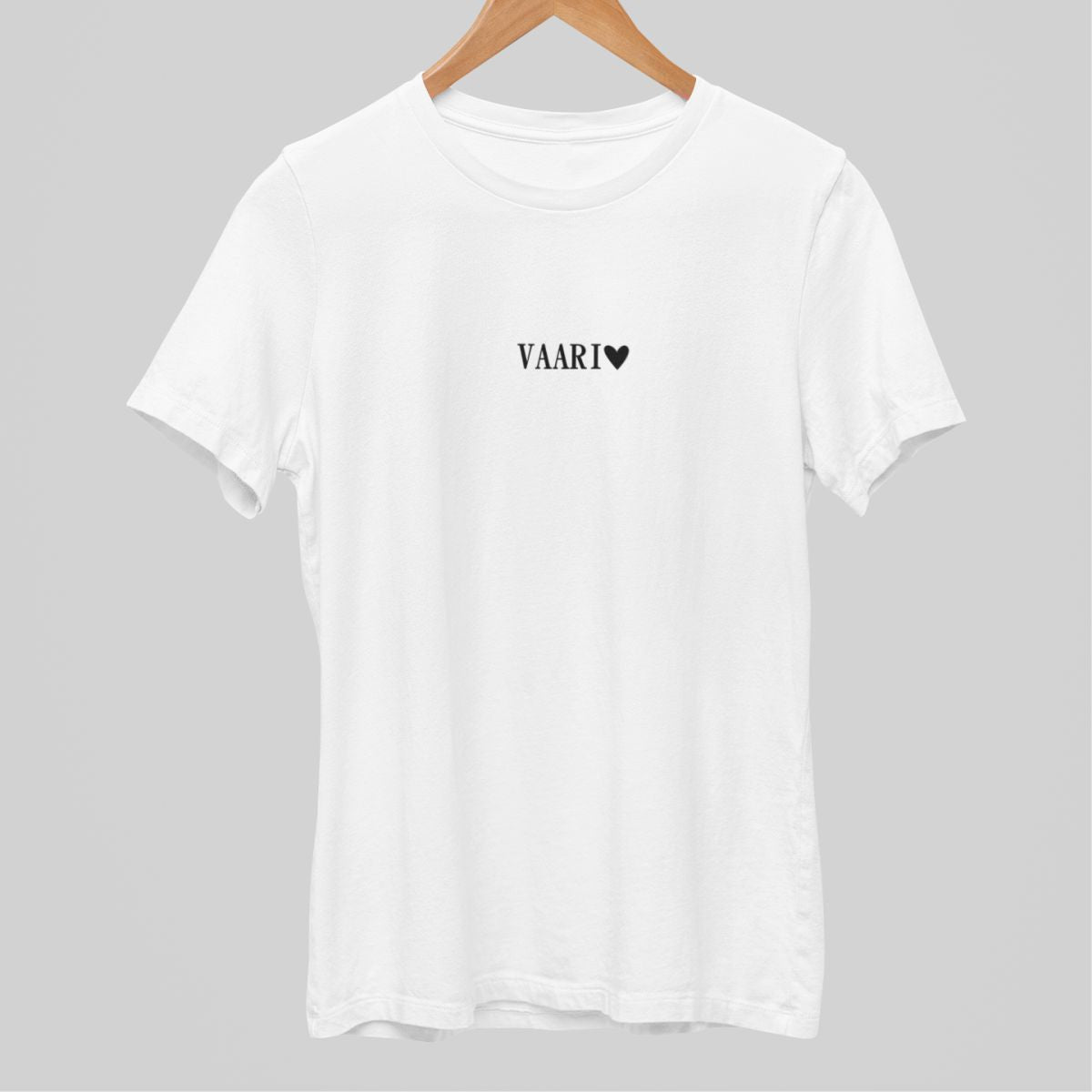 Valkoiset unisex T-paidat "Vaari sydämellä"